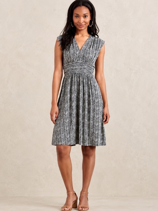 Plenty by Tracy Reese Dresses & Skirts - Tracy Reese Chevron Dress M Mod Twee Retro 60s Mod Fit & Flare